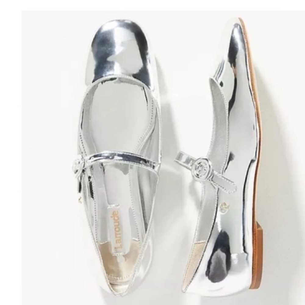 Larroude Blair Silver Metallic Patent Leather Mary Jane Ballet‎ Flats Size 6